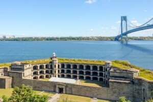 Automotive Locksmith in Staten Island: Car Keys, Lockouts & Ignition Help in ZIP Codes 10301–10314